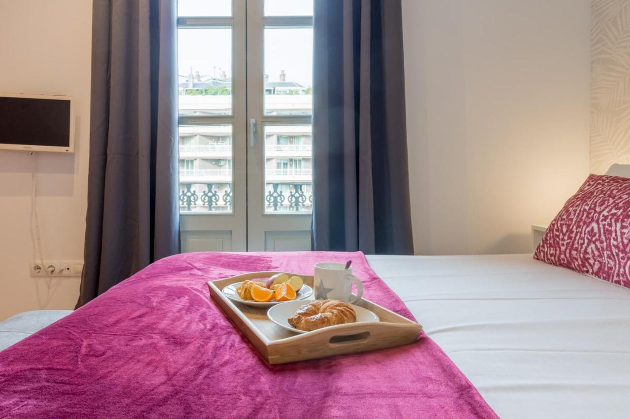 Sibs Bcn- Balmes- Romantic Citycentre Beautiful — Photos 2